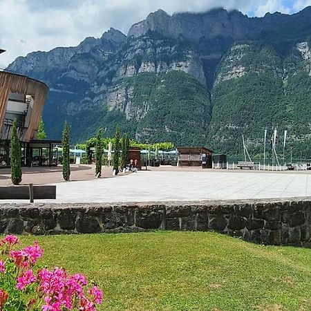Marina Walensee Hotel Unterterzen Bagian luar foto